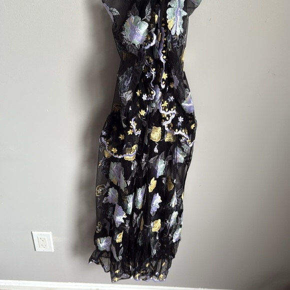 NEW Alice McCall Floating Embroidered Dress 6 - Picture 8 of 14